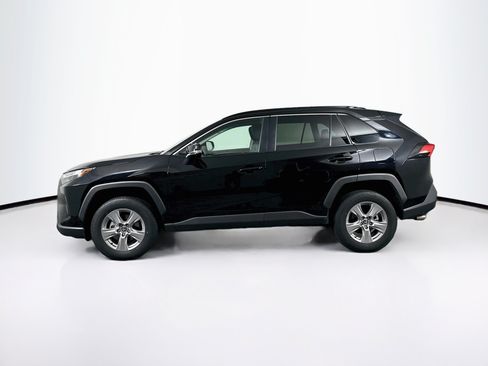 Used 2025 Toyota RAV4 XLE FWD image 4