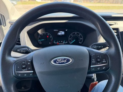 Used 2024 Ford Transit 250 Low Roof w/ Exterior Upgrade Package image 20