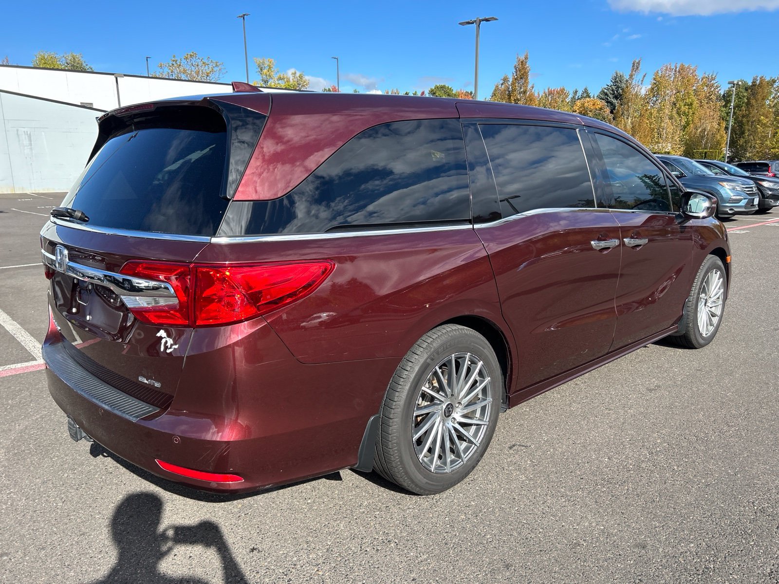 Used 2018 Honda Odyssey Elite image 5