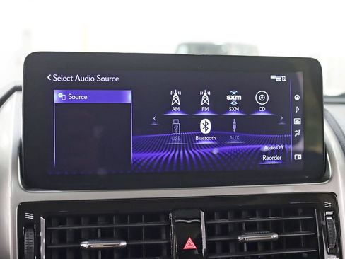 Used 2023 Lexus GX 460 Premium w/ Accessory Package AWD/4WD image 21