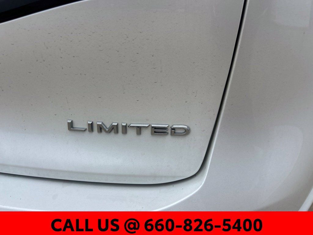 Used 2023 Toyota Crown w/ Advanced Technology Package AWD/4WD image 6