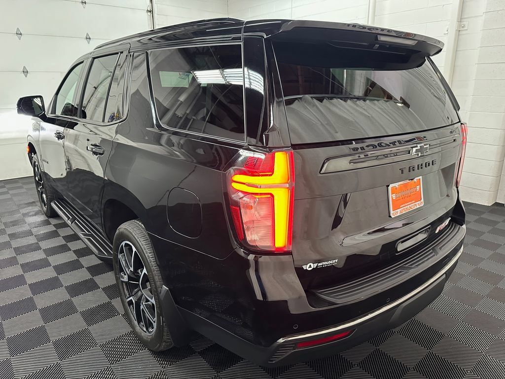 Used 2022 Chevrolet Tahoe RST w/ Luxury Package AWD/4WD image 7
