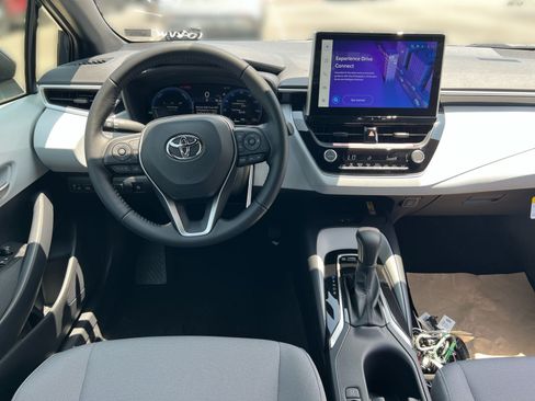 New 2026 Toyota Corolla SE FWD image 18