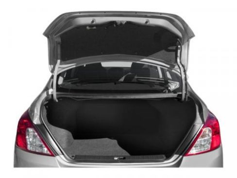 Used 2019 Nissan Versa SV image 15