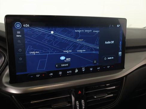 Used 2025 Ford Escape Active w/ Tech Pack #1 FWD image 7
