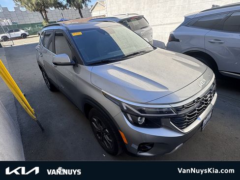 Used 2024 Kia Seltos S FWD image 1