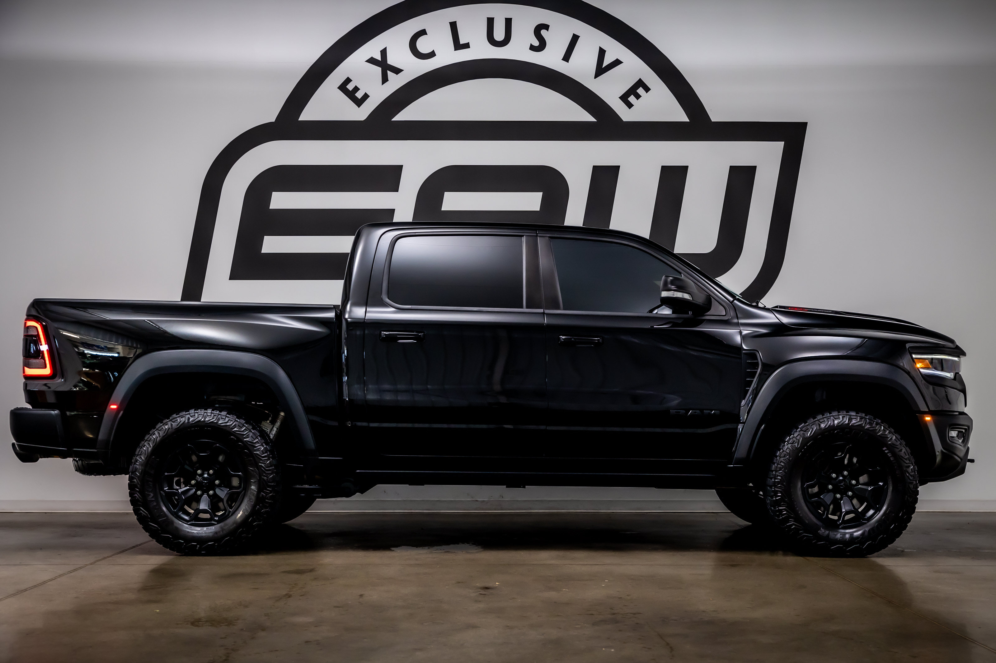 Used 2021 RAM 1500 TRX w/ TRX Level 2 Equipment Group AWD/4WD image 9