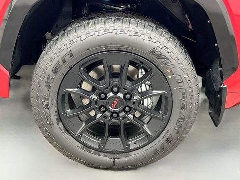 New 2026 Toyota Tundra Platinum image 9