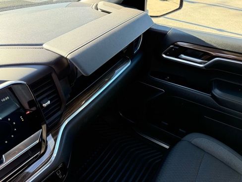 Used 2022 Chevrolet Silverado 1500 LT image 29