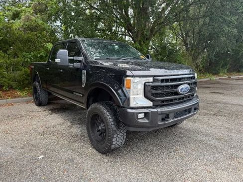 Used 2022 Ford F250 Lariat w/ Tremor Off-Road Package AWD/4WD image 7