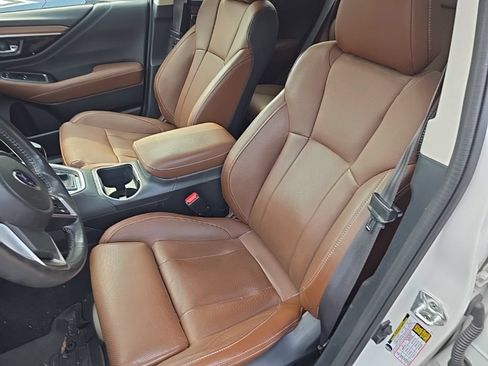 Used 2023 Subaru Outback Touring XT AWD/4WD image 13