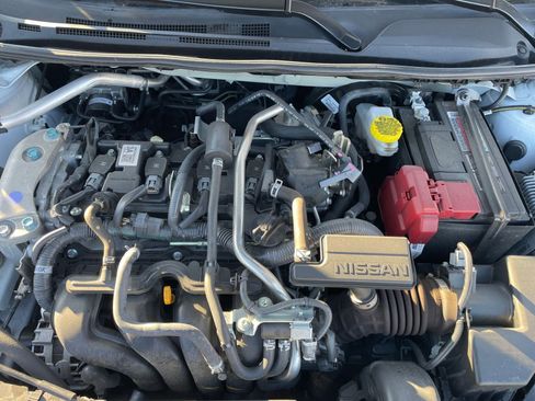 Used 2025 Nissan Sentra SV image 31