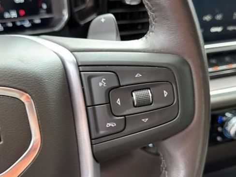 Used 2022 GMC Sierra 1500 SLT w/ SLT Premium Plus Package AWD/4WD image 13