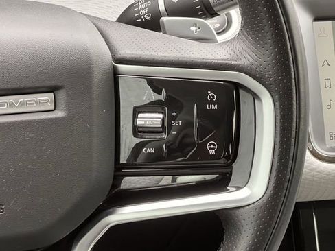 Used 2022 Land Rover Range Rover Evoque R-Dynamic S image 14