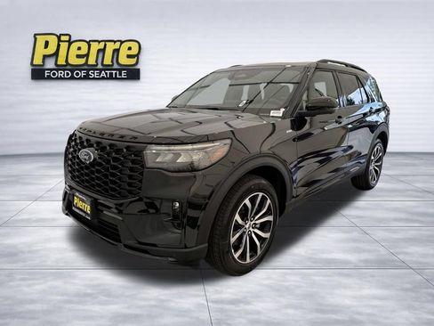 New 2026 Ford Explorer ST-Line AWD/4WD image 1
