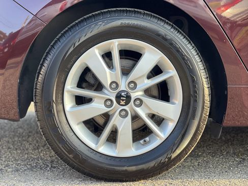 Used 2016 Kia Optima LX image 37