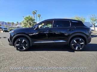 Used 2025 Nissan Kicks SR FWD video 3