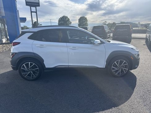 Used 2023 Hyundai Kona Limited w/ Cargo Package AWD/4WD image 2