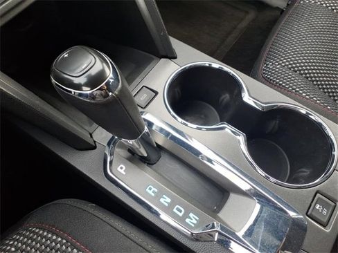 Used 2017 Chevrolet Equinox LT w/ Convenience Package image 19