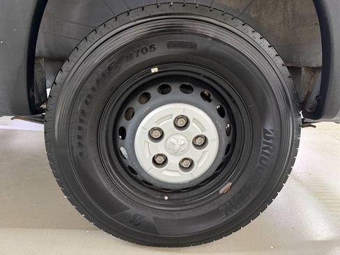 Used 2019 RAM ProMaster 2500 FWD image 24