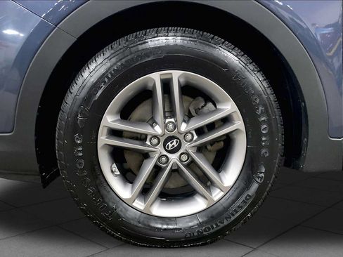 Used 2017 Hyundai Santa Fe Sport AWD/4WD image 10