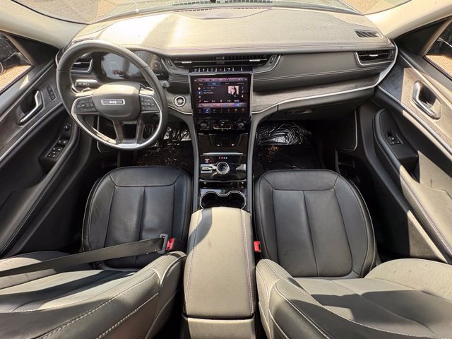 Used 2022 Jeep Grand Cherokee L Limited AWD/4WD image 29