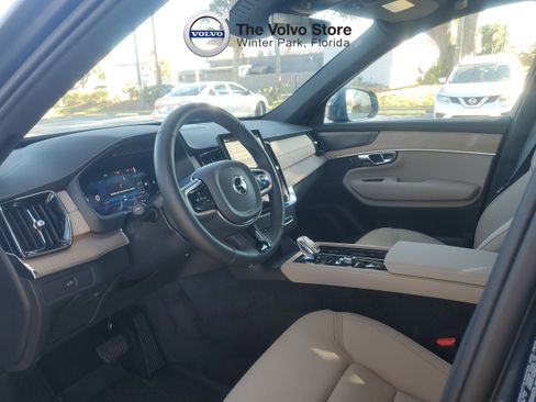 Used 2026 Volvo XC90 B6 Plus w/ Protection Package Premier AWD/4WD image 14
