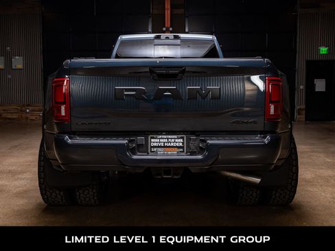 Used 2025 RAM 3500 Limited image 7