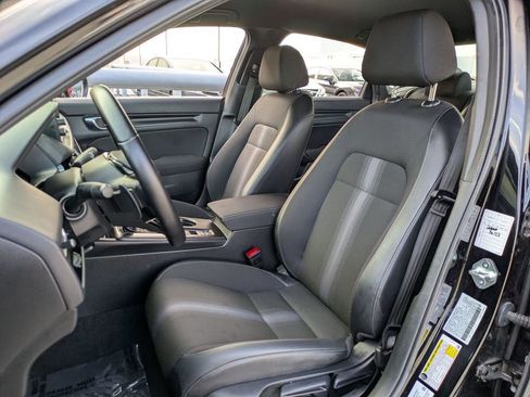 Used 2025 Honda Civic Sport image 23