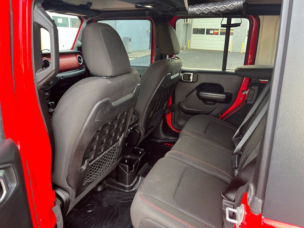 Used 2018 Jeep Wrangler Unlimited Rubicon AWD/4WD image 25