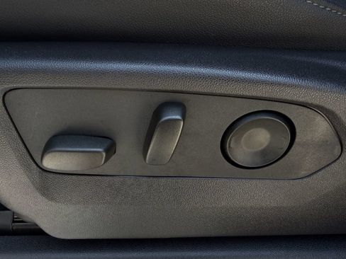 Used 2024 Chevrolet Silverado 2500 LTZ w/ LTZ Convenience Package AWD/4WD image 29