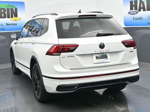 Used 2022 Volkswagen Tiguan SE R-Line image 4