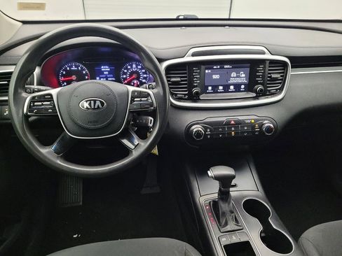 Used 2020 Kia Sorento LX AWD/4WD image 22