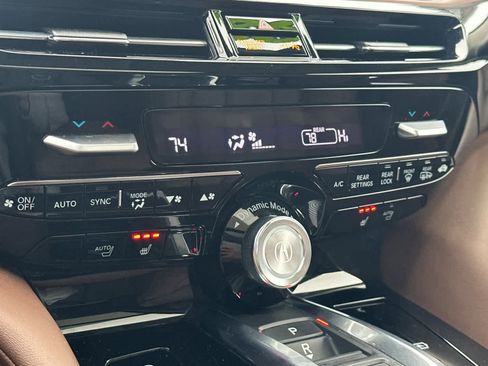 Certified 2025 Acura MDX SH-AWD w/ Technology Package image 20