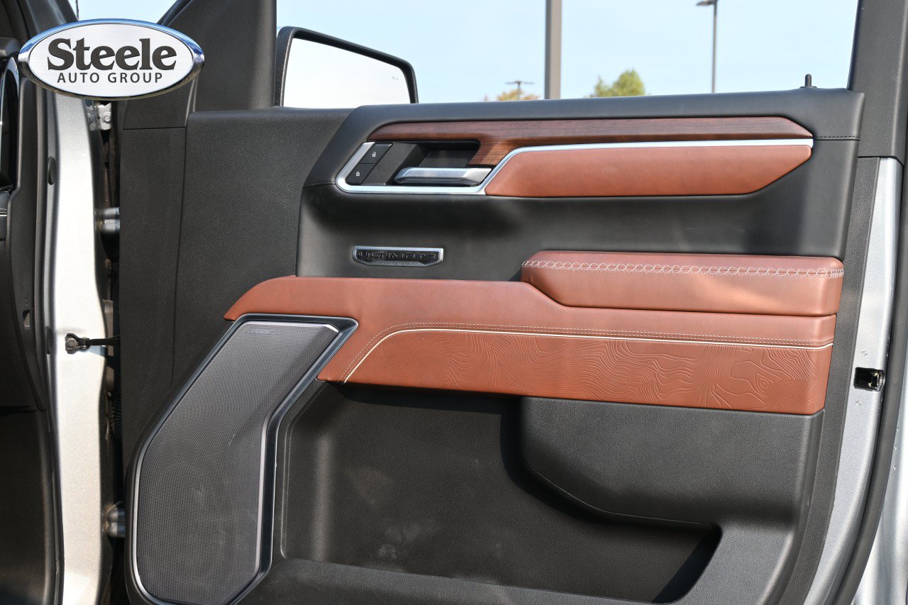 Certified 2025 GMC Sierra 1500 Denali Ultimate AWD/4WD image 26