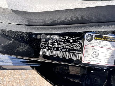 Used 2016 Mercedes-Benz E 350 Sedan w/ Premium Package image 6