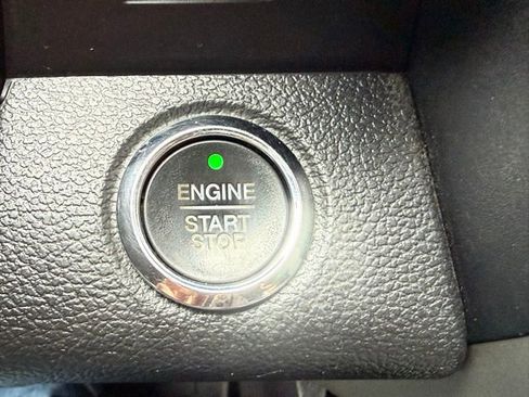 Used 2016 Ford F150 Lariat w/ Equipment Group 501A Mid AWD/4WD image 30