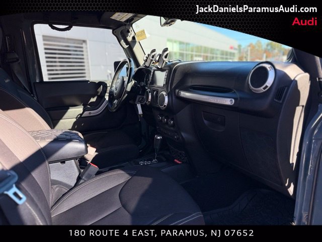Used 2014 Jeep Wrangler Sahara w/ Dual Top Group AWD/4WD image 14