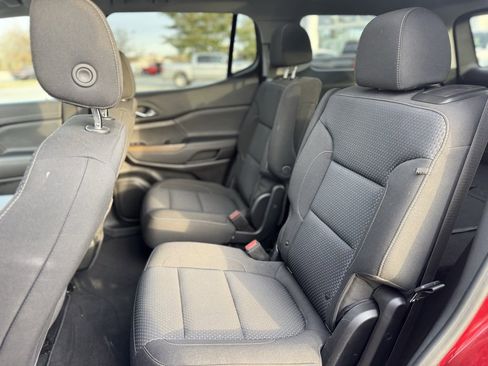 Used 2023 GMC Acadia SLE w/ Driver Convenience Package image 26