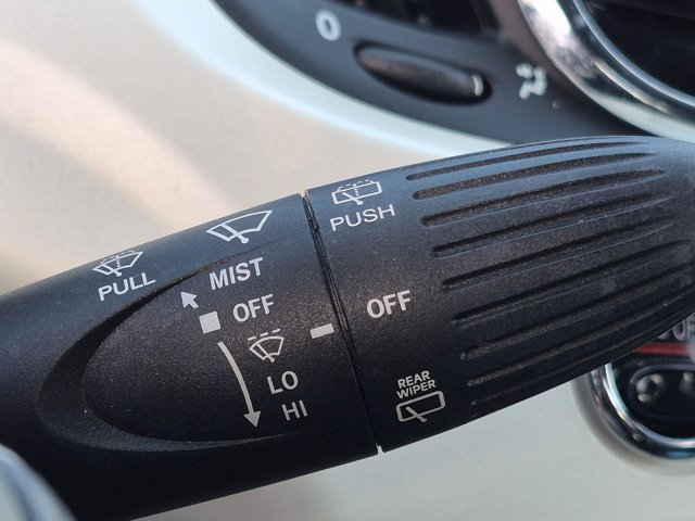 Used 2016 FIAT 500 e FWD image 9