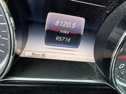Used 2018 Mercedes-Benz E 300 image 11
