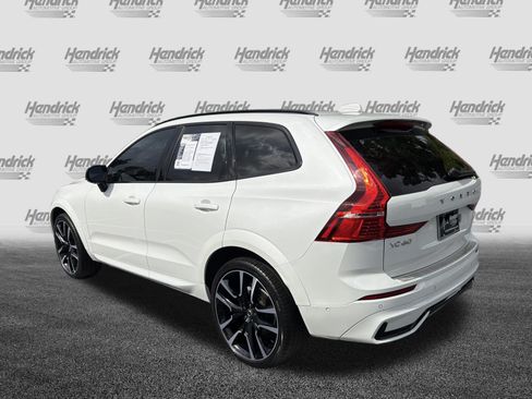 Certified 2024 Volvo XC60 B5 Ultimate w/ Protection Package Premier AWD/4WD image 8