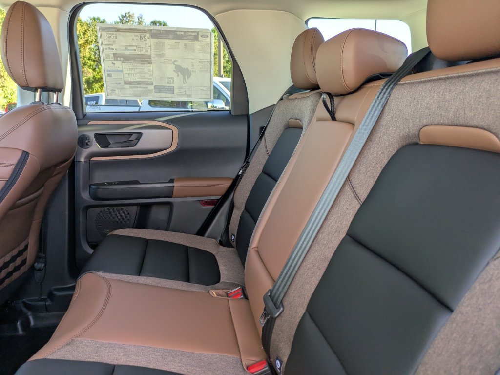 New 2026 Ford Bronco Sport Outer Banks w/ Sasquatch Outer Banks Package AWD/4WD image 37