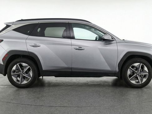 Used 2025 Hyundai Tucson SEL image 11