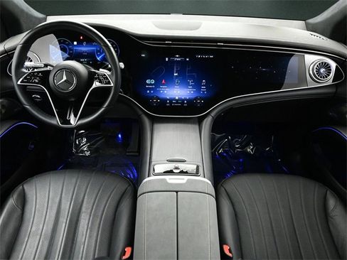 Used 2023 Mercedes-Benz EQS 580 4MATIC SUV image 29