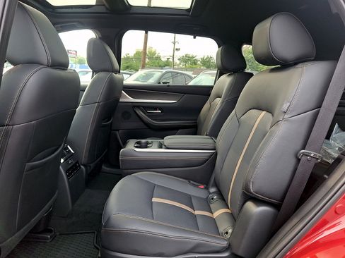 Certified 2026 MAZDA CX-90 3.3 Turbo S w/ Premium Plus AWD/4WD image 12