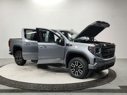 New 2026 GMC Sierra 1500 AT4 w/ AT4 Premium Package AWD/4WD image 9