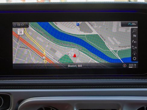 Used 2023 Mercedes-Benz G 63 AMG 4MATIC w/ AMG Performance Package image 17