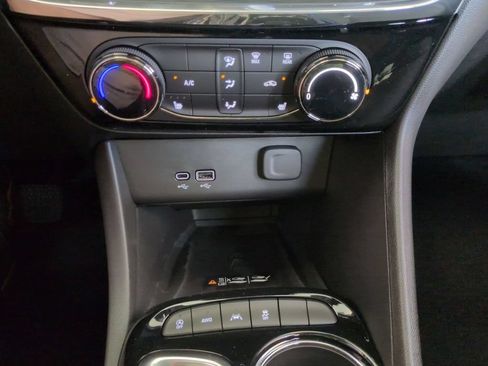 New 2026 Buick Encore GX Sport Touring w/ Advanced Technology Package AWD/4WD image 18