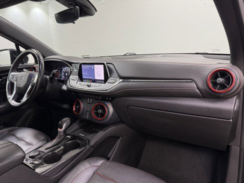 Used 2020 Chevrolet Blazer RS image 32